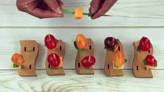 BAMBOO PADDLE PICKS