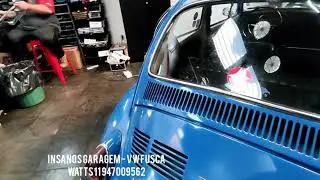 VW Fusca instala&ccedil;&atilde;o do Som b&aacute;sico - INSANOS GARAGEM