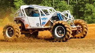ROCK BOUNCER DOMINATES MEGA TRUCK RACING!