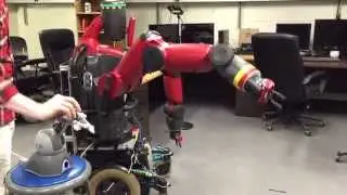RPI Robotics I class: Baxter being controlled from gravity compensated Phantom Omni