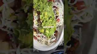#chipotle #food #foodblogger #foodlover #yaiyai #mexicanfood #foodreview