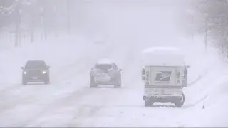 Dangerous snow storms moving across the US