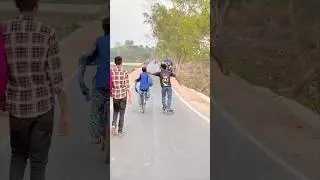 #skating #public #girl #proposal #reaction #india #youtubeshorts #vairalvideo #shorts