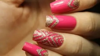 Маникюр с помощью трафаретов LeafNails