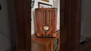 Zenith 5S29 tombstone radio