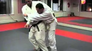 Frank Shaw O-Goshi from grip break