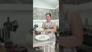 สับหมากกอตำส้มตำแช่บๆๆในครัวจ้า