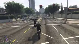 GTA V Online: Lets play tag - 2 Vs 1 - 2 bikes + C4, 1 super car.