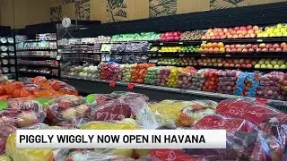 &lsquo;A community necessity&rsquo;: Piggly Wiggly opens its doors to Havana community after Harvey&rsquo;s closure