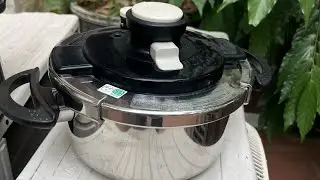 A cute, compact 3-liter T-fal pressure cooker, practically brand new (95% condition). 0936256986