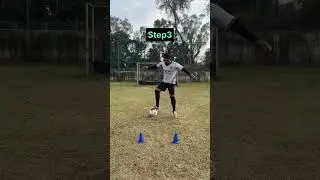 Learn this skill 🔥 you can try it ⚽️👍 #football #footballskills #soccer #tutorial #shorts #fyp