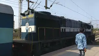 50103 Dadar Ratnagiri Passenger at Diva Junction