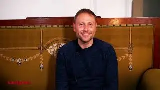 Ernesto `s Island: MaxRiemelt im Gespr&auml;ch