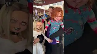 Chucky and Bride Cosplay at USJ! #japan #usj #halloween