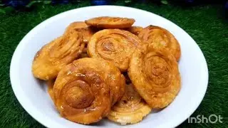 মুচমুচে ও ক্রিসপি  মজাদার বিকেলের নাস্তা ছোট বড় সবাইর পছন্দের নাস্তা সবাই অবশ্যই একবার ট্টাই করবেন। 