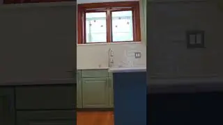 Check out this incredible kitchen paint job!!!!!!
