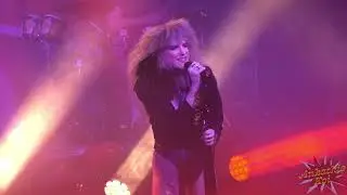 Ankathie Koi - Du bist heiß / LIVE