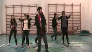 Coreograf&iacute;a profesional de Grease 2 - Acrogimnasia