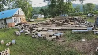 Search and rescue efforts continue in flood-ravaged Kentucky