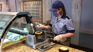 Croque glac&eacute;