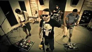 Red Hot Chili Peppers - Dark Necessities (Cover)  RED TUBE