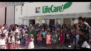 De ziua Life Care am cantat despre FERICIRE alaturi de SMILEY si fanii sai!