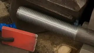 Precision Thread Cutting on Lathe Machine | Metalworking Perfection