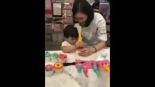 Cupcake decorating at Phoon huat Buona Vista