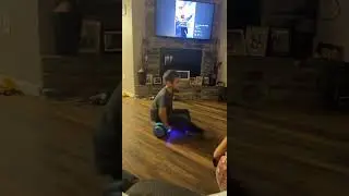 Hoverboard trick 😂👍🏼
