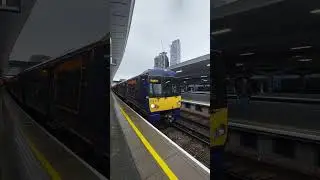 Southeastern Class 376 departing London Bridge in the rain