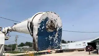 2009 International Durastar Bulk Feed Truck on Sullivan July 22nd Auction