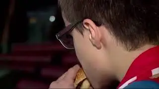 YouTube-Kacke | Emmanuel und der Wurststand