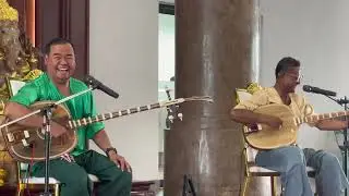 លោក សាន សុវណ្ណឌឿន ប៉ះជាមួយ លោក ឡុង ឆាយ សើចផ្អើលរោង