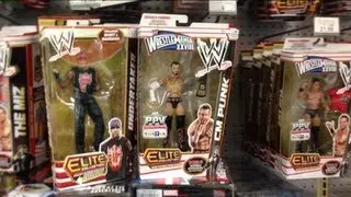 WWE ACTION INSIDER: Toysrus store wrestling figure aisle accessories found review 