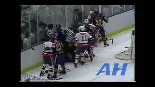 NHL May 10, 1980 New York Islanders v Buffalo Sabres (R) Duane Sutter v Jim Schoenfeld (R)