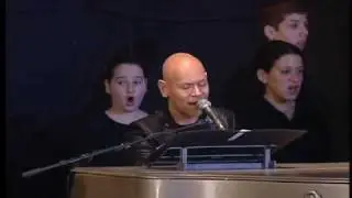 ארצנו הקטנטונת - רמי קלינשטיין ומקהלת לי-רון
