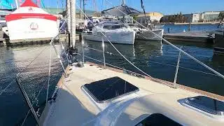 Tartan 395 | Exterior View