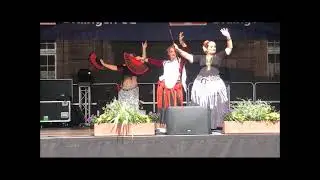 Strassenfest Ettlingen F&auml;cherperformance