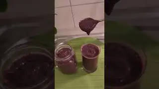 49.3 - Pawpaw, Blueberry, Blackberry, Apple & Peppermint Leaf Smoothie