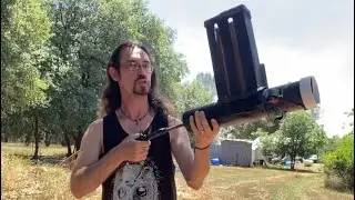 DIY Motorized Soda Can Launcher, Out of junk!