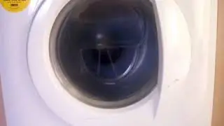 This is my Old Zanussi Electrolux ZWF 1621 W Washing Machine on 1600rpm Spin