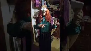 Animated Gypsy Fortune Teller Grandin Road SVI 2020 #gypsy #animatronics #carnival #scary #horror