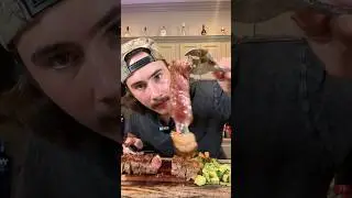 Я называю это блюдо &laquo;скрипнувший стейк с 🥑&🥗&raquo;