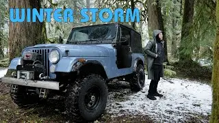 Solo Jeep Camping - Heavy Snow-E1