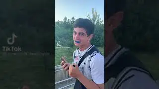 😂