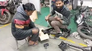 Accident Me - chassis frame Band ho gya