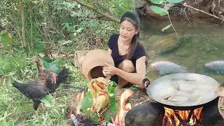 Redfish soup chili tasty, Chicken burned with chili sauce, Spicy fish cooking So delicious food