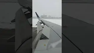 SAS 항공사 탑승. 눈보라 뚫고 이륙 중~