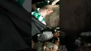 Curva 1909 ensaiando m&uacute;sica nova no intervalo - Coritiba 2x0 Vila Nova