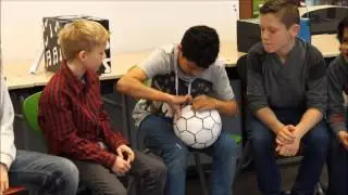 Sinterklaas komt op bezoek bij OBS De Poolster 2014